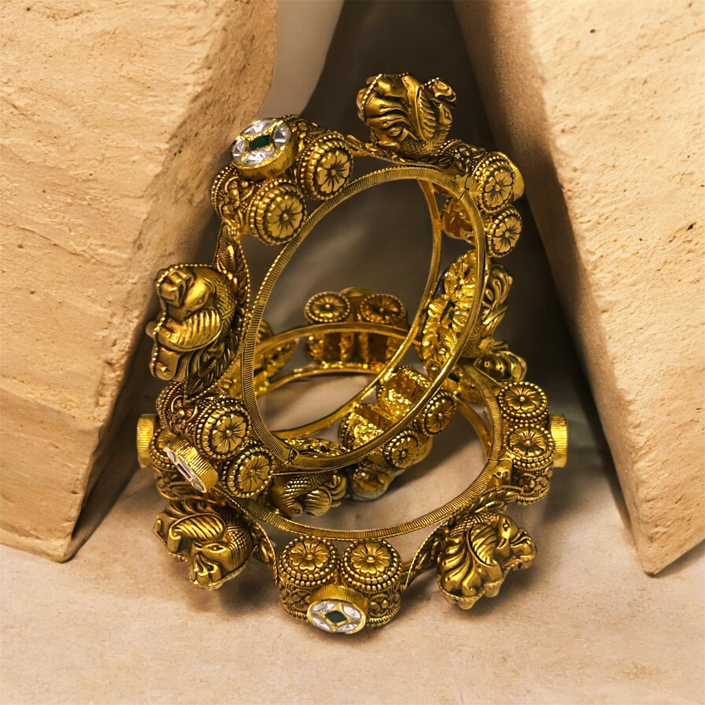 #bangle #antiquejewellery #bridaljewelry #trendingpost