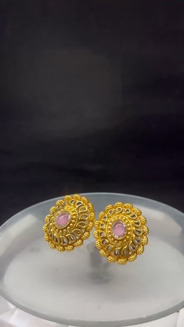 #earrings #antique #antiquejewellery #goldjewellery