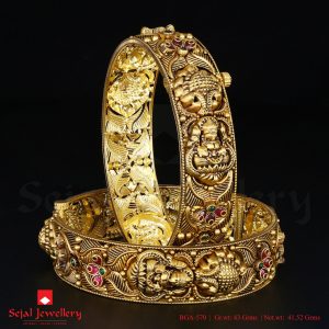 Temple Jewellery Bangle BGA-570