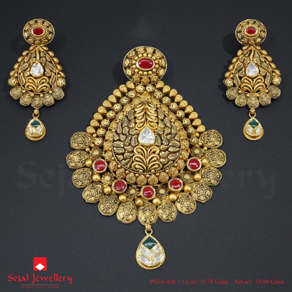 Antique Jewellery Pendant Sets