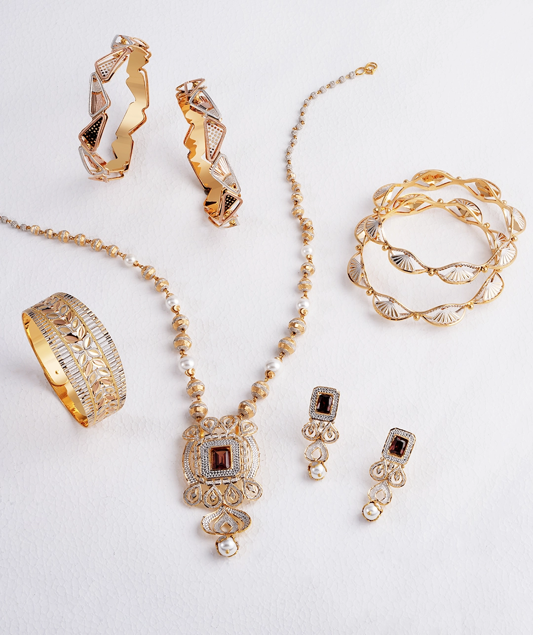 RODIUM set with BANGLES